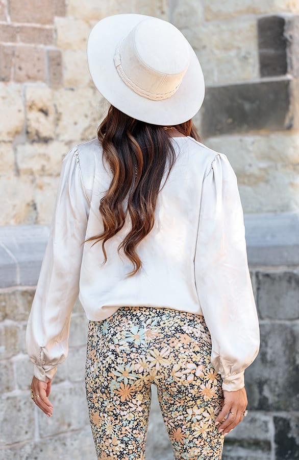 Luxury Silk Blouse Kelsy Beige – shoparchief — foto 4