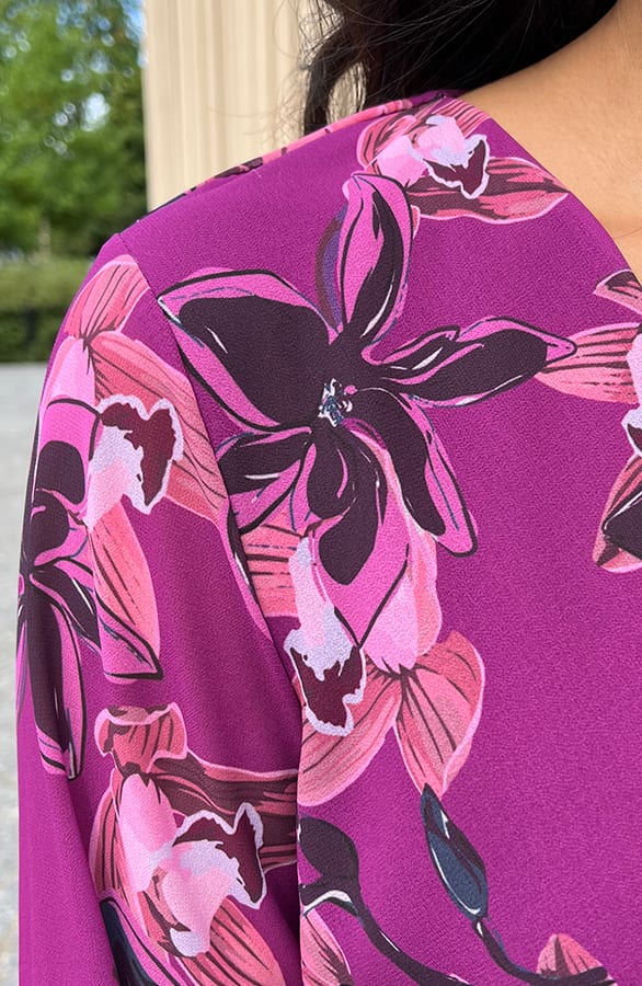 Bloemen V-hals Jurk Lauren Magenta – shoparchief — foto 6