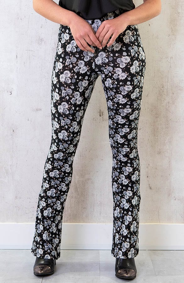 Janine Flared Broek Rozen Zwart – shoparchief — foto 2