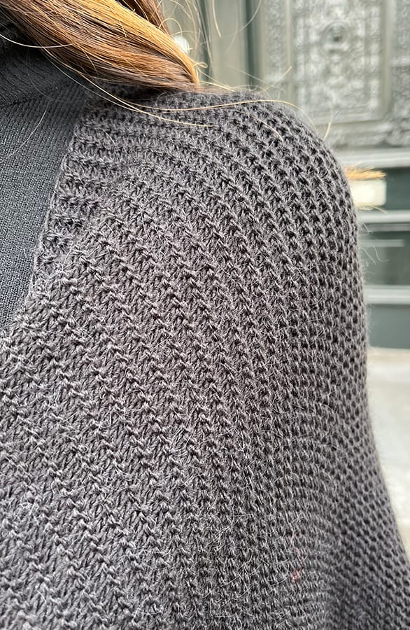 Gebreide Poncho Mayra Zwart – shoparchief — foto 6