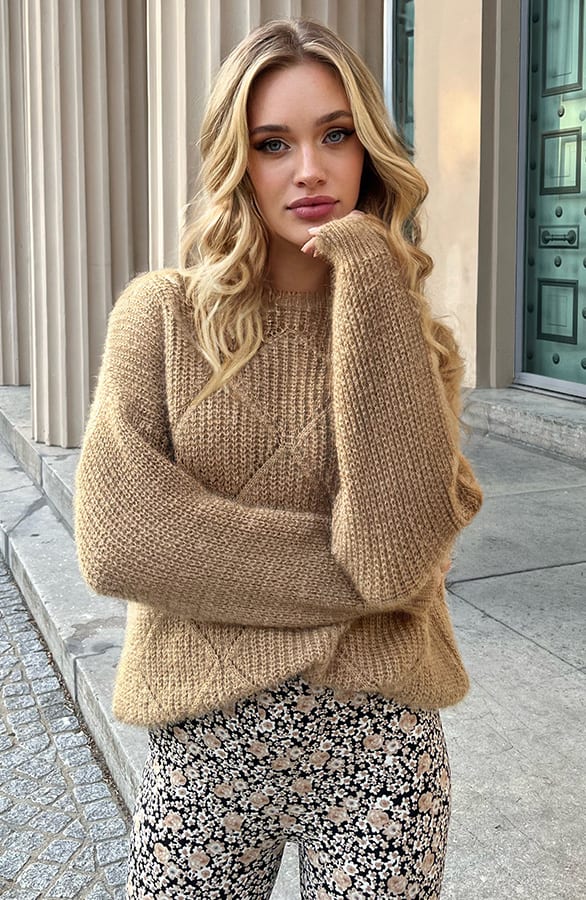 Gebreide Trui Ruit Aylin Camel – shoparchief