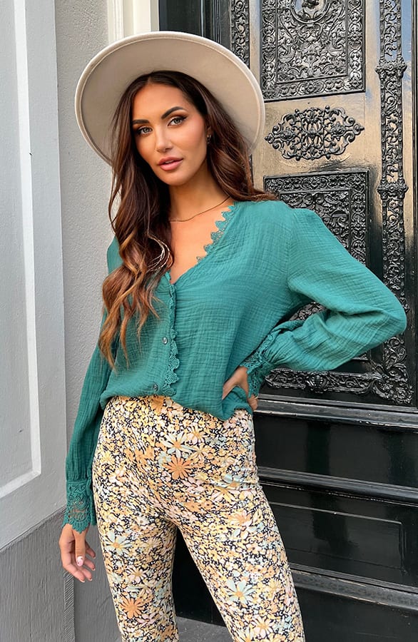 Katoenen Broderie Blouse Iris Smaragd – shoparchief