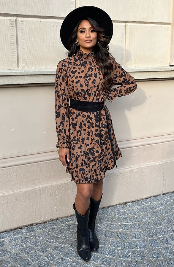 Leopard Print Col Jurk Roxy Camel – shoparchief — foto 7