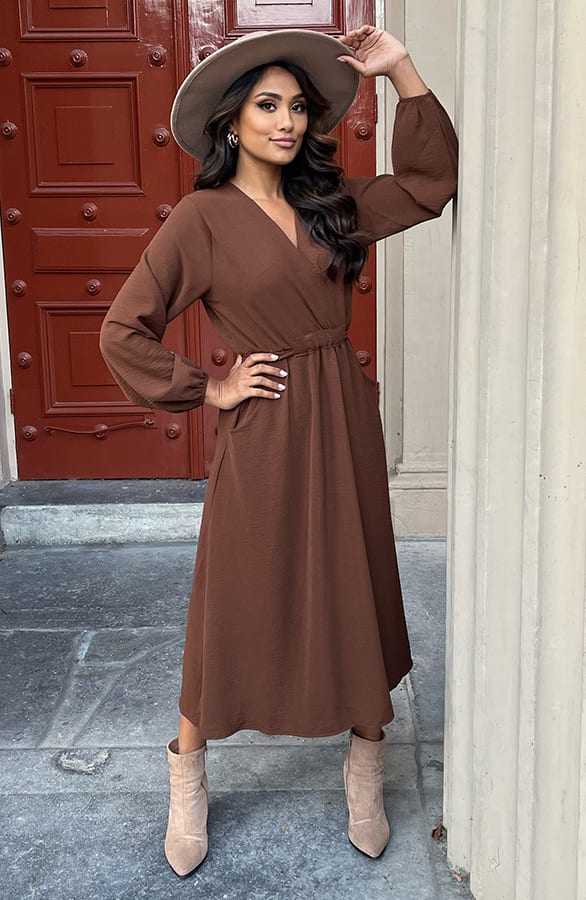 Midi Jurk Met Zakken Leah Choco – shoparchief — foto 4