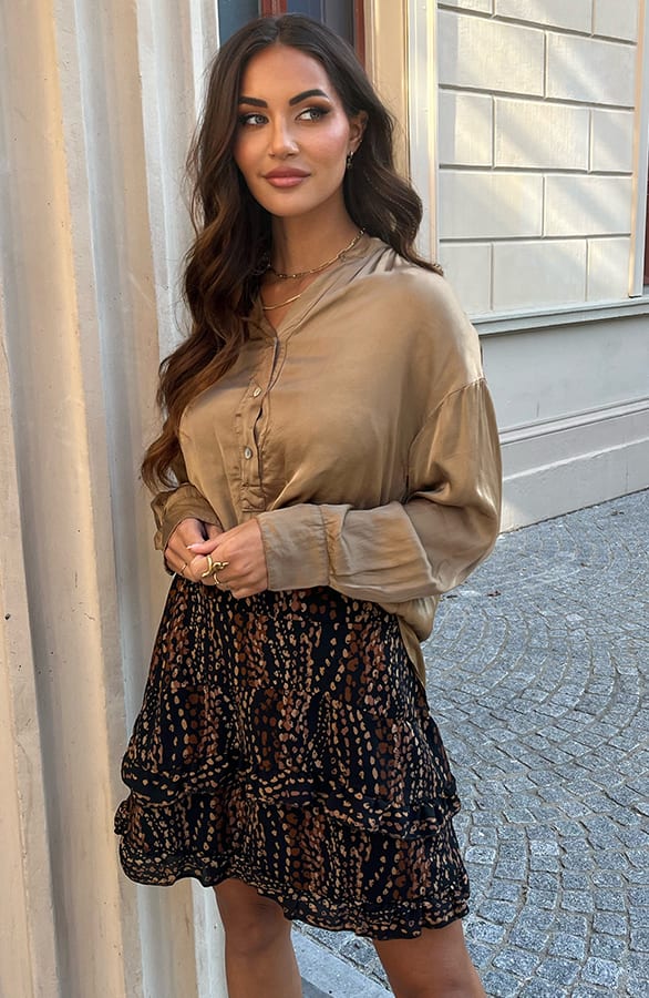 Satin Blouse Annabella Camel – shoparchief — foto 3