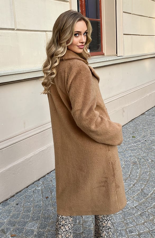 Soft Trenchcoat Cathy Camel – shoparchief — foto 3
