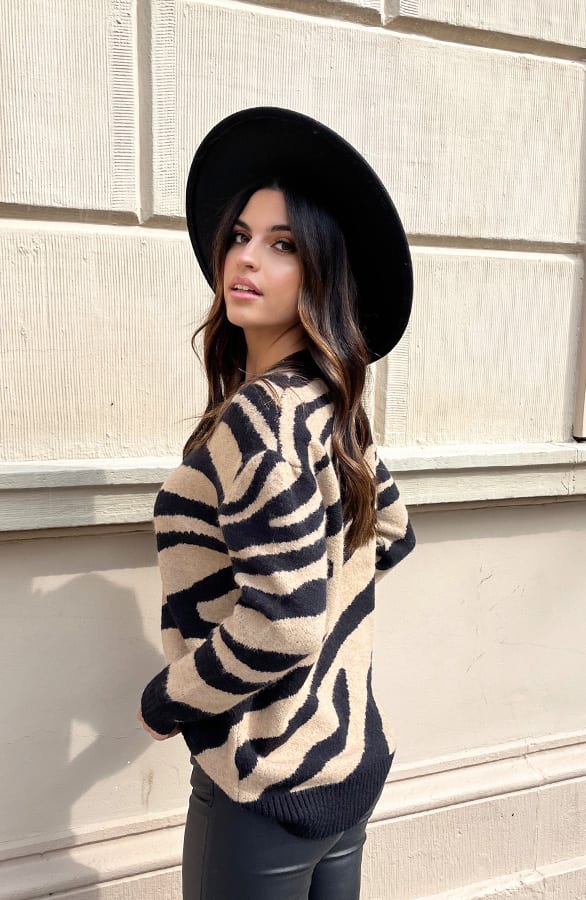 Soft Zebraprint Sweater Evelyn Camel – shoparchief — foto 3