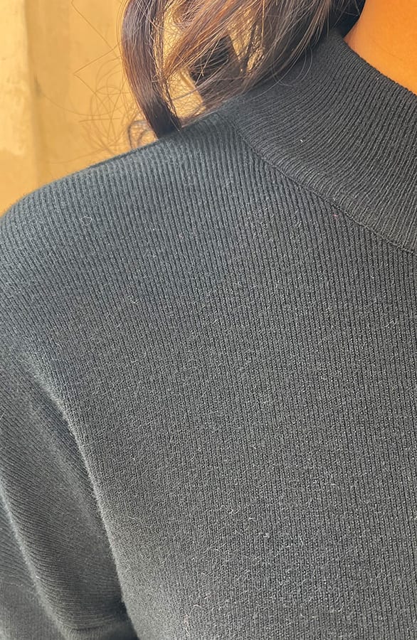 Sweater Dress Kyra Zwart – shoparchief — foto 7