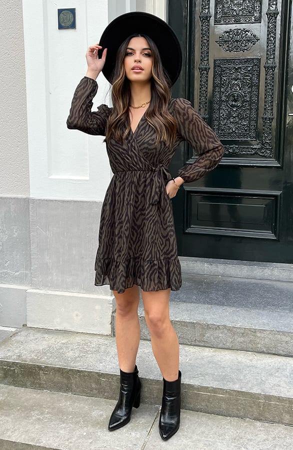 Zebra Strik Jurk Vivian Army – shoparchief — foto 4