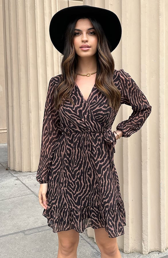 Zebra Strik Jurk Vivian Camel – shoparchief — foto 3