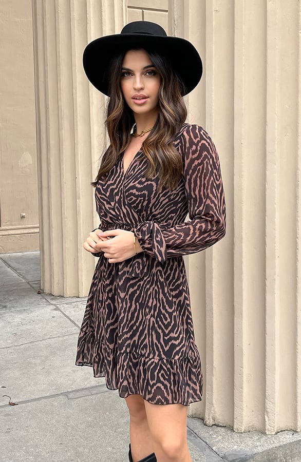 Zebra Strik Jurk Vivian Camel – shoparchief — foto 5