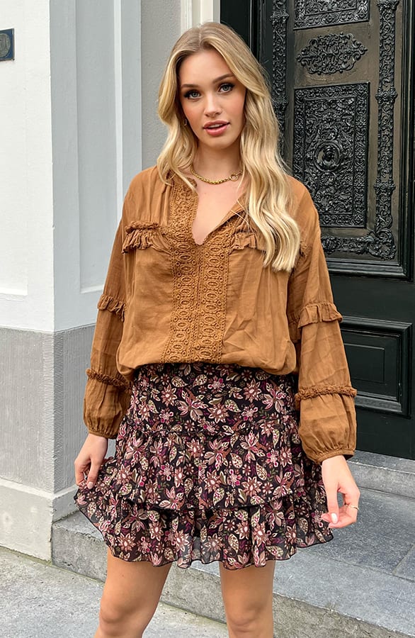 Bohemian Ruffle Blouse Gabriella Cognac – shoparchief — foto 2