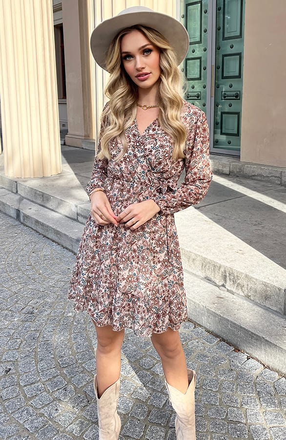 Flower Strik Jurk Vivian Beige – shoparchief