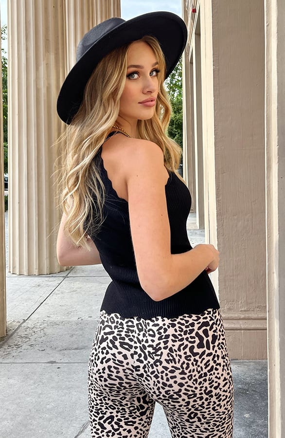 Halter Top Lucy Zwart – shoparchief — foto 7