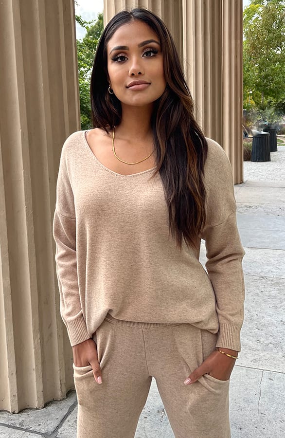 Soft Joggingtrui Stefanie Camel – shoparchief