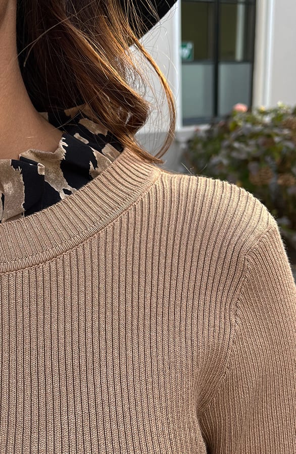 Trui Printkraag Vive Camel – shoparchief — foto 6