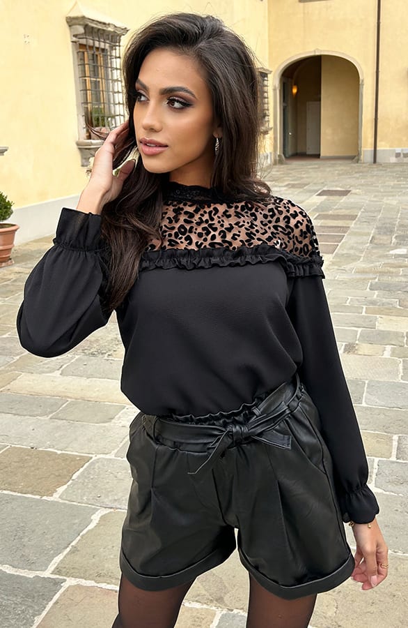 Blouse Met Panter Detail Rae Zwart – shoparchief