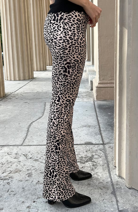 Janine Flared Broek Leopard Beige – shoparchief — foto 3