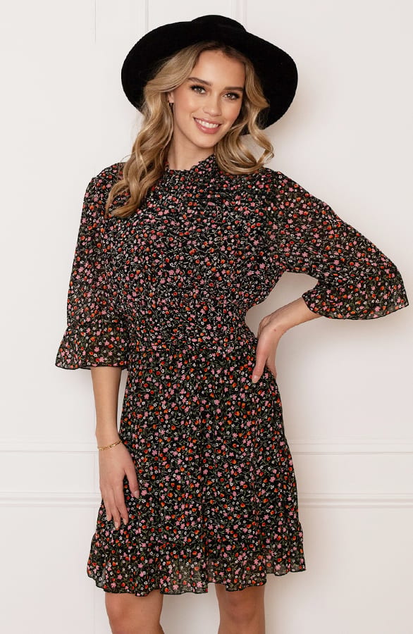 Bloemenprint Ruches Jurk Fenna – shoparchief