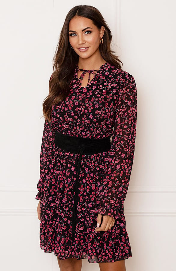Exclusive Bloemenprint Jurk Noé Zwart Roze – shoparchief