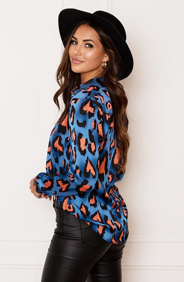 Panterprint Blouse Maeve Blauw Oranje – shoparchief — foto 3