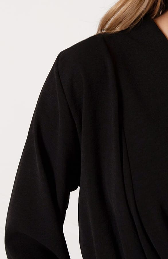 Plooien V-hals Jurk Tess Zwart – shoparchief — foto 6