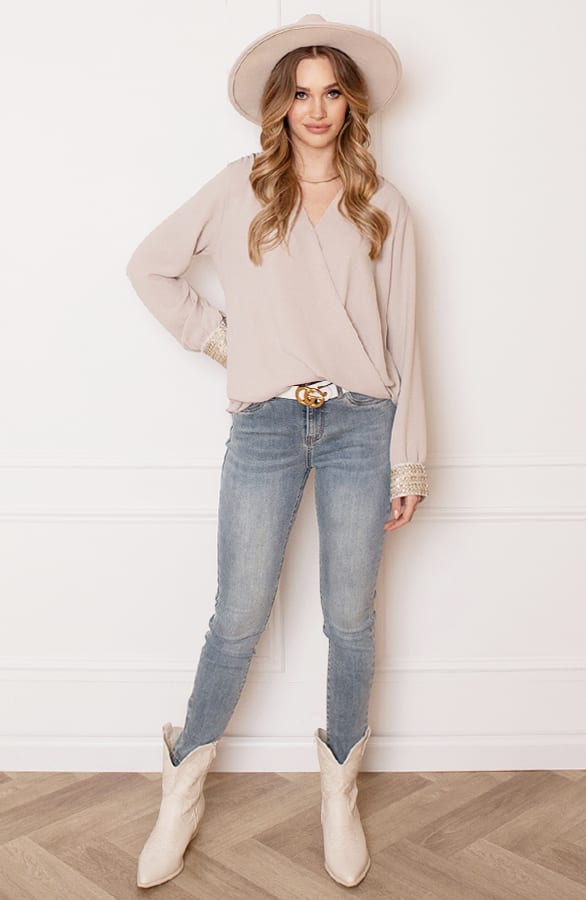 Blouse Met Gouden Details Lize Beige – shoparchief — foto 6
