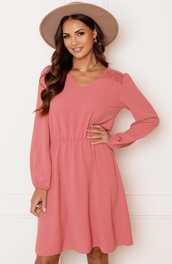 Detailed Dress Jaimy Dust Roze – shoparchief — foto 4