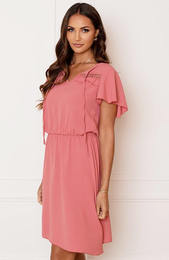 Detailed Strik Jurk Kensi Dust Roze – shoparchief — foto 4