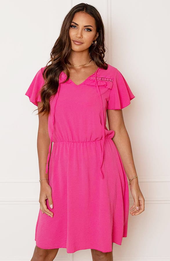 Detailed Strik Jurk Kensi Fuchsia – shoparchief