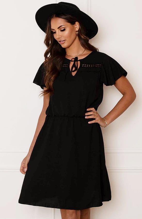 Detailed Strik Jurk Kensi Zwart – shoparchief — foto 2