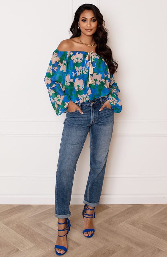 Off Shoulder Blouse Tropical Kobalt – shoparchief — foto 5
