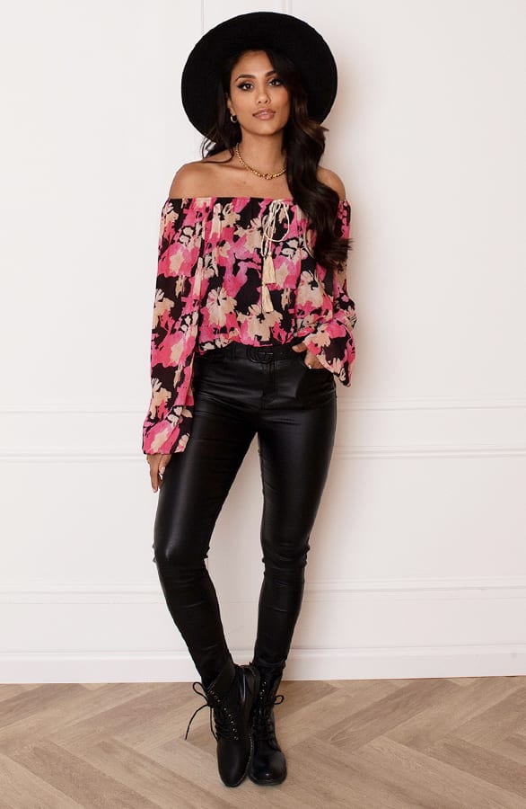 Offshoulder Bloemen Blouse Valerie Zwart Fuchsia – shoparchief — foto 6