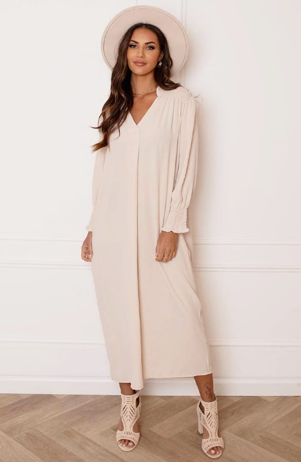 Smocked Maxi Jurk Babette Beige – shoparchief
