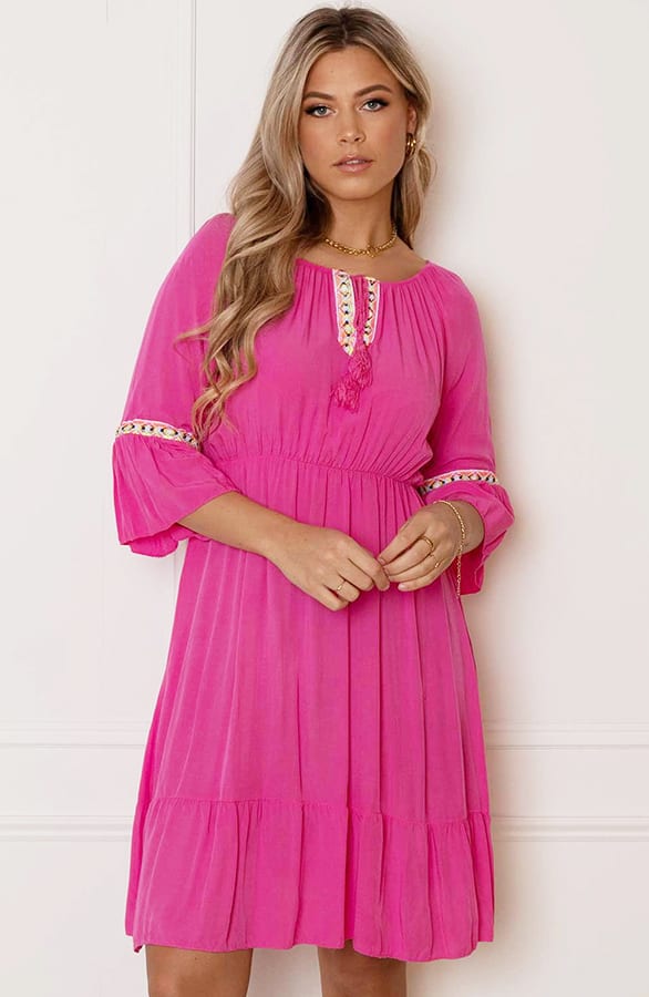 Offshoulder Jurk Laila Fuchsia – shoparchief — foto 2