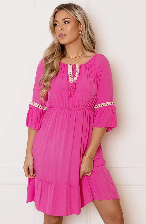 Offshoulder Jurk Laila Fuchsia – shoparchief — foto 3