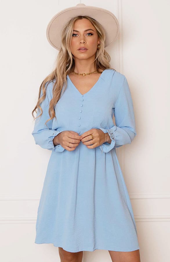 V-hals Knopen Jurk Emmy Babyblauw – shoparchief — foto 9