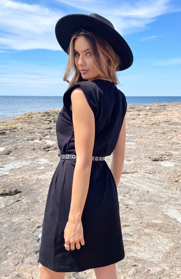 Fashion Dress Yara Zwart – shoparchief — foto 3