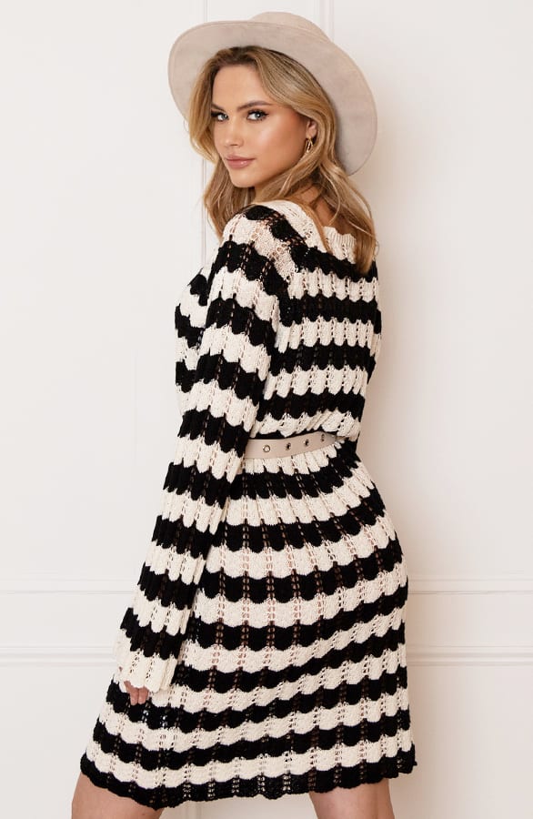 Gehaakte Wavy Jurk Maura Zwart Ecru – shoparchief — foto 9