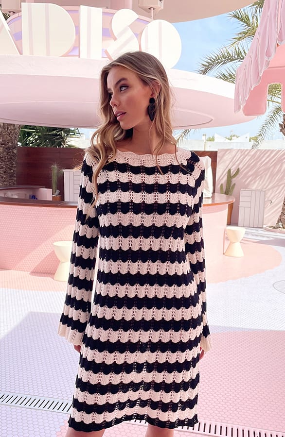 Gehaakte Wavy Jurk Maura Zwart Ecru – shoparchief