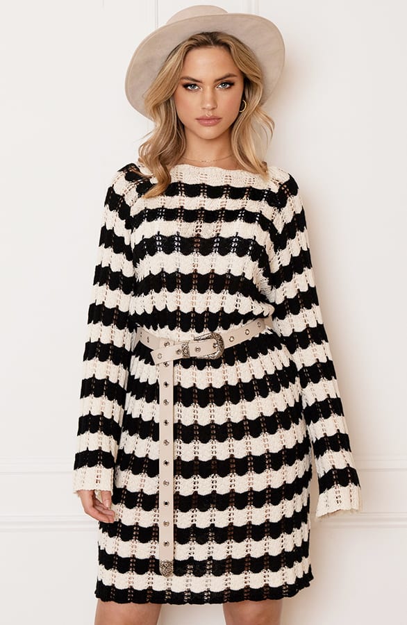 Gehaakte Wavy Jurk Maura Zwart Ecru – shoparchief — foto 7