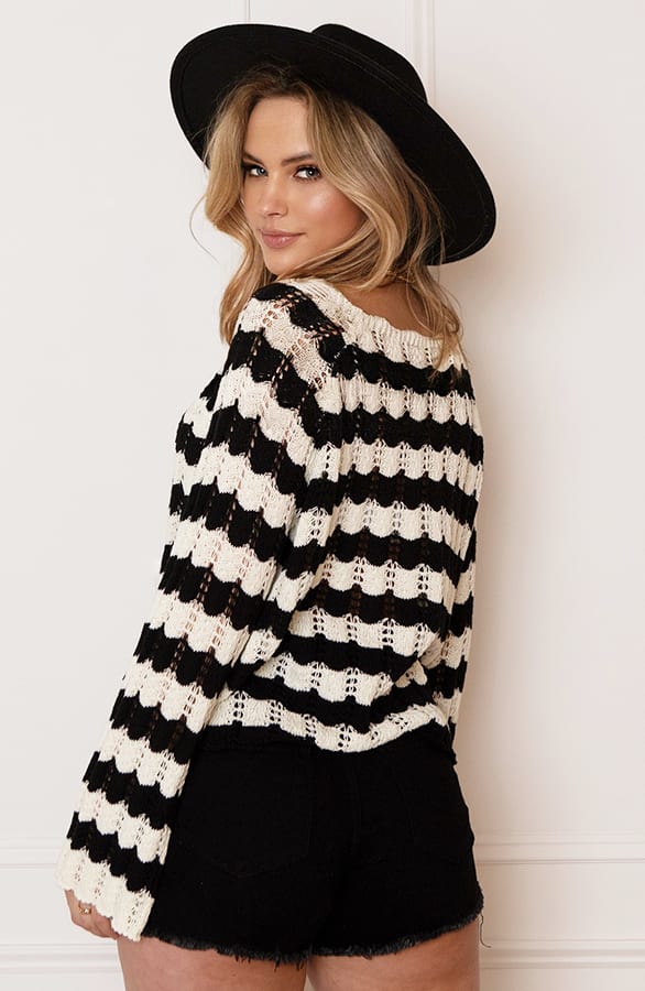 Gehaakte Wavy Top Crissie Zwart Ecru – shoparchief — foto 5