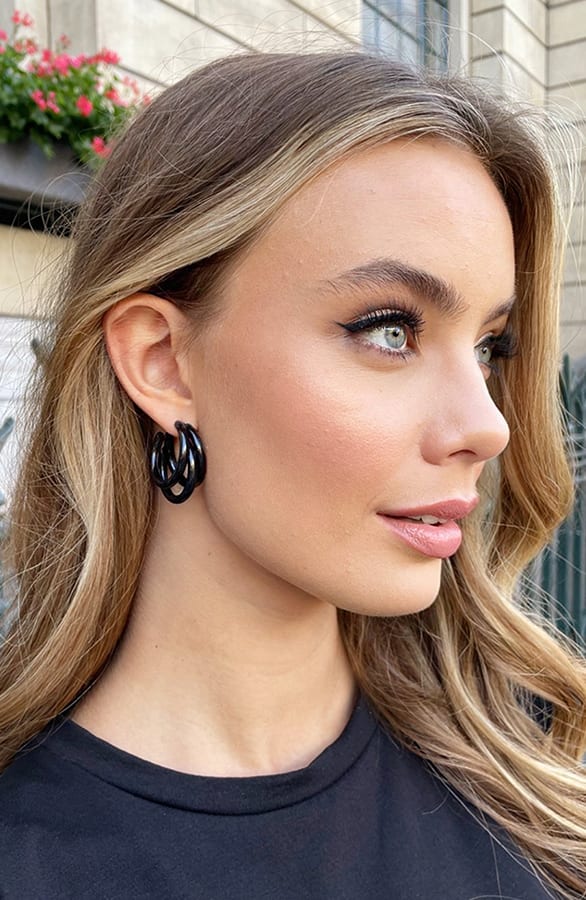 Carrie Creool Earrings Zwart – shoparchief — foto 2