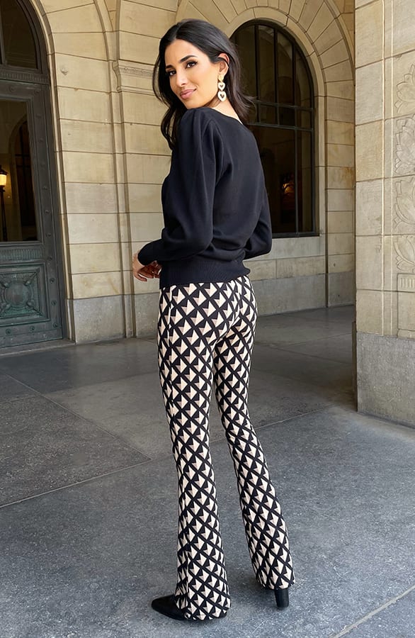 Pofmouwen Trui Ariana Zwart – shoparchief — foto 6