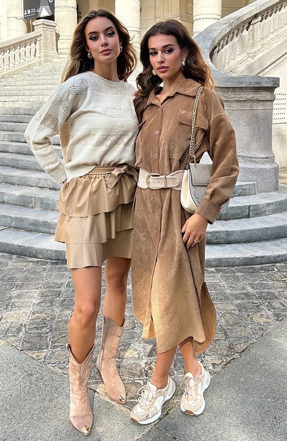 Corduroy Jurk Met Knopen Aukje Camel – shoparchief — foto 7