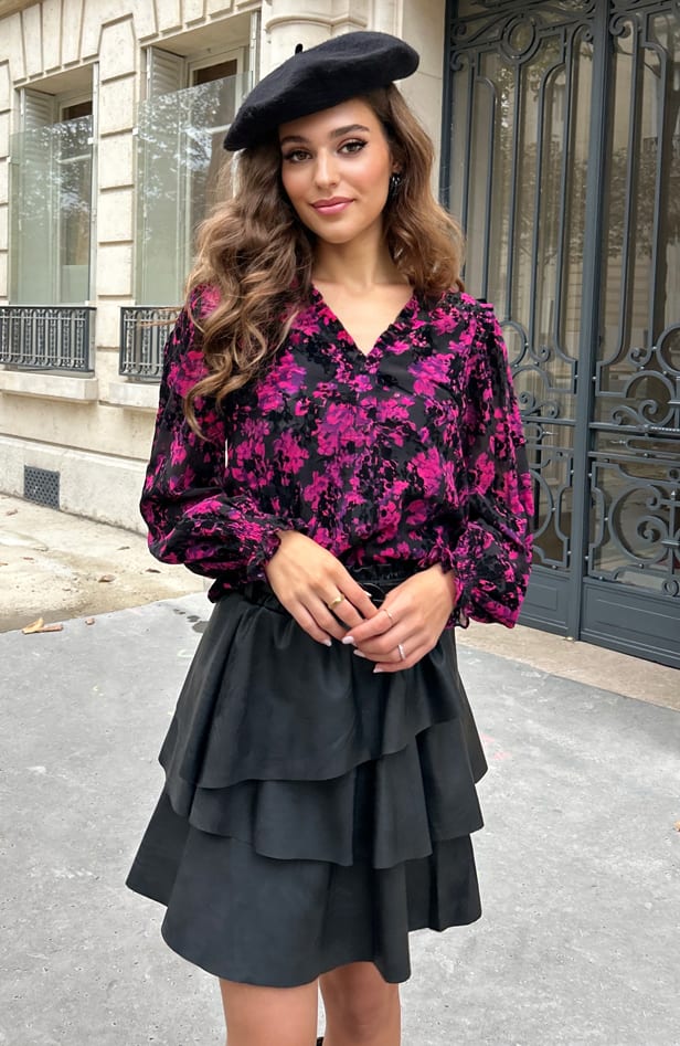 V-hals Blouse Met Pofmouwen Kiana Zwart – shoparchief — foto 4