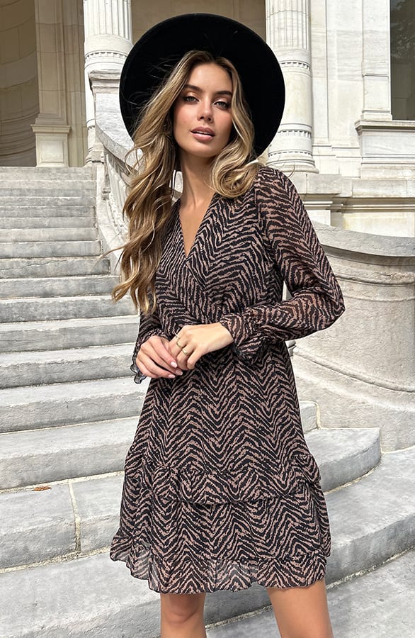 Exclusieve V-Hals Print Jurk Anne Camel – shoparchief — foto 4