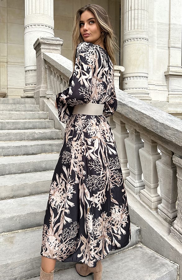 Rozen Maxi Jurk Yolanthe Zwart – shoparchief — foto 2