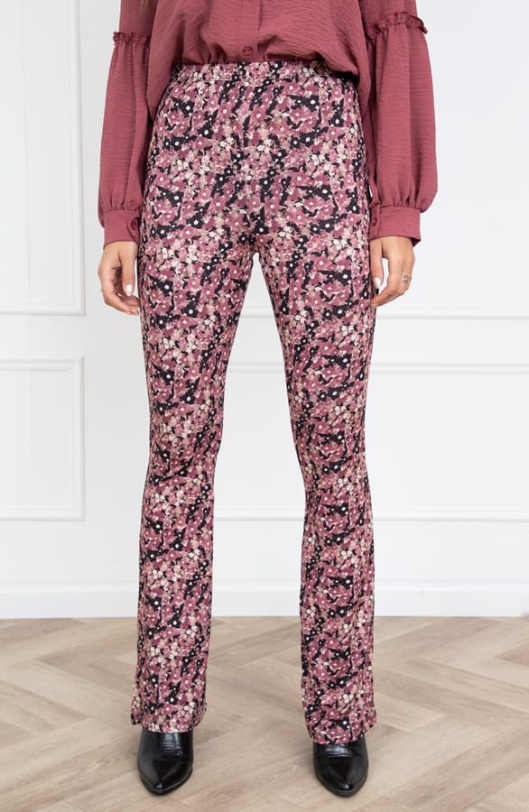 Janine Flared Broek Bloemenprint Dust Roze – shoparchief — foto 2