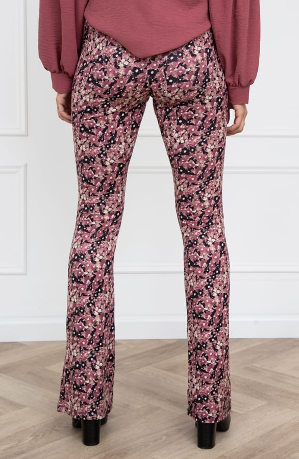 Janine Flared Broek Bloemenprint Dust Roze – shoparchief — foto 4